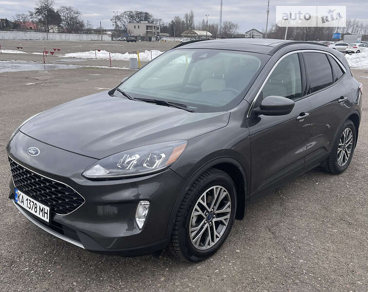 2020 ford escape
