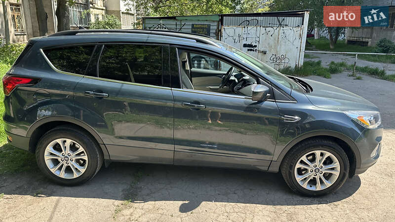 2019 ford escape