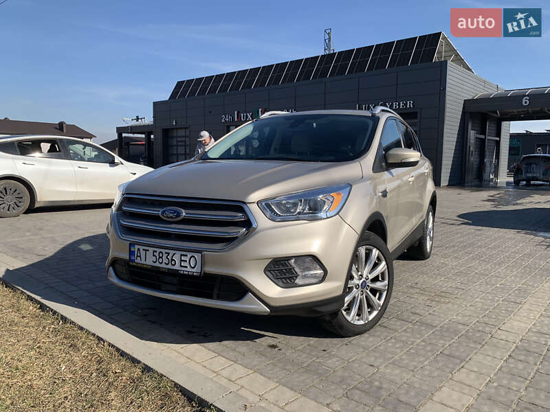 2016 ford escape
