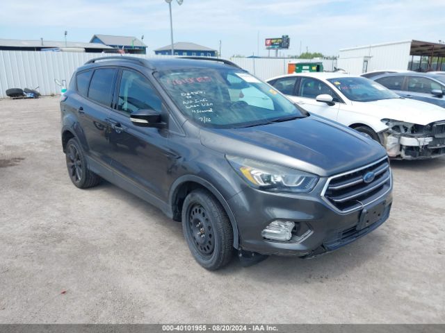 2017 FORD Escape