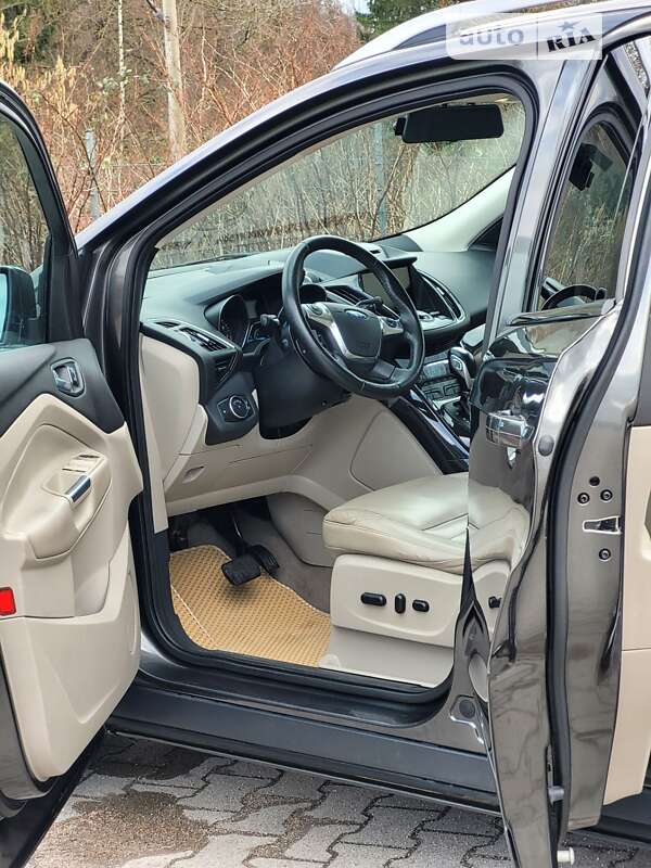 2014 ford escape