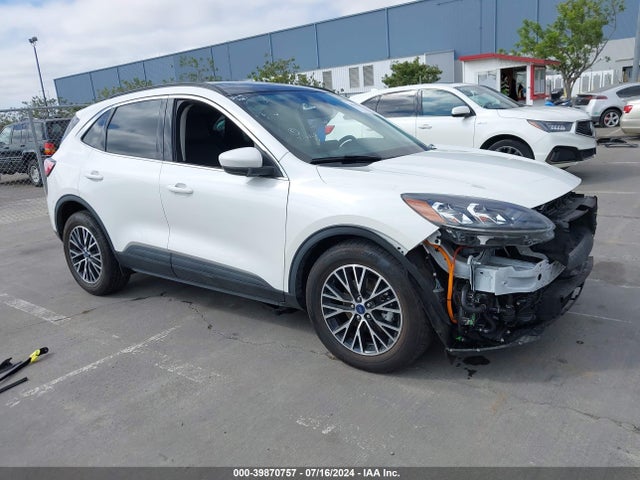 2022 ford escape