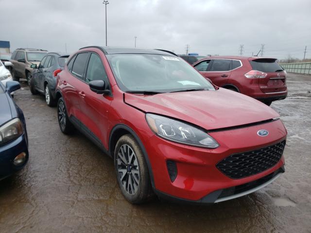 2020 ford escape se