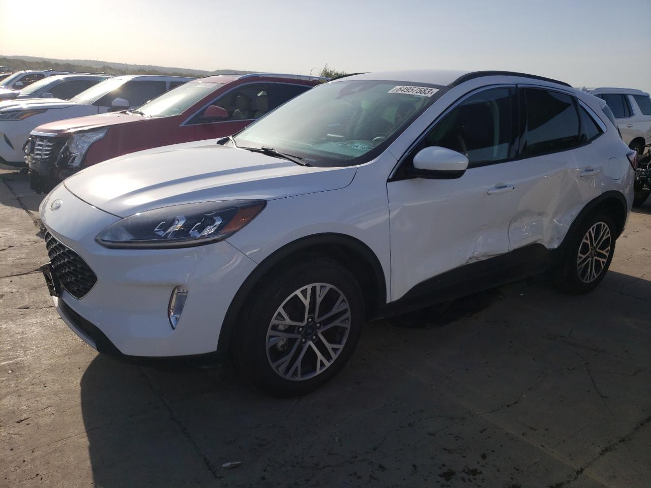 2021 FORD Escape