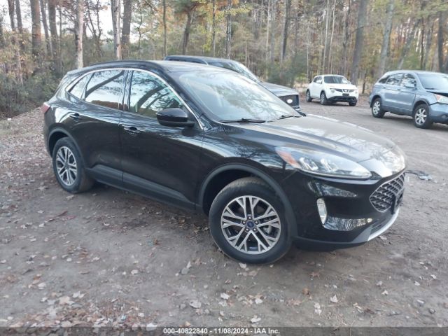 2021 FORD Escape