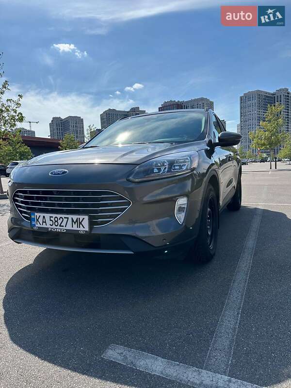 2020 ford escape