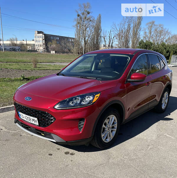 2020 ford escape