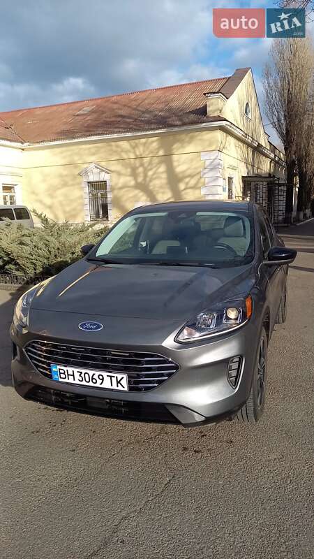 2022 ford escape