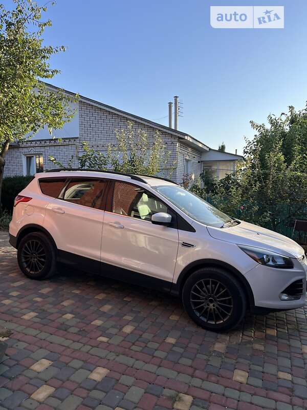 2015 ford escape