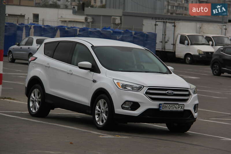 2017 ford escape