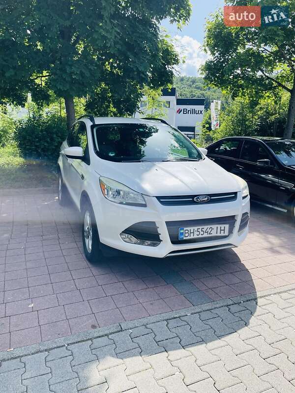 2014 FORD Escape