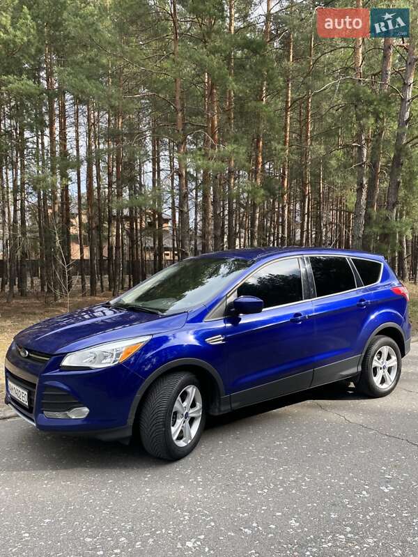 2015 FORD Escape