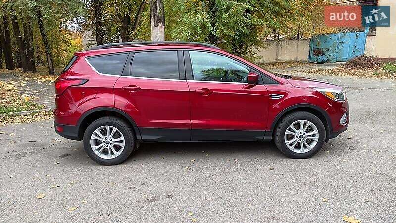 2019 ford escape