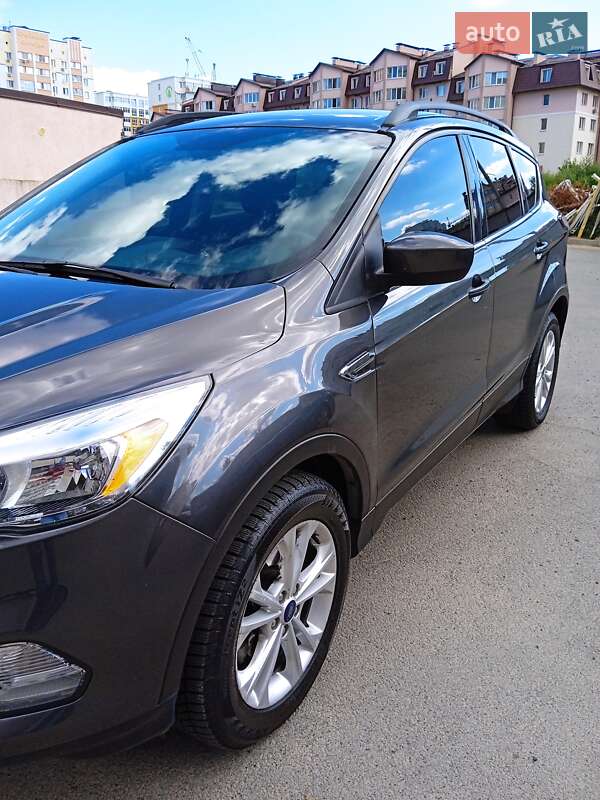 2017 ford escape