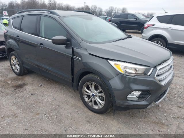 2018 FORD Escape