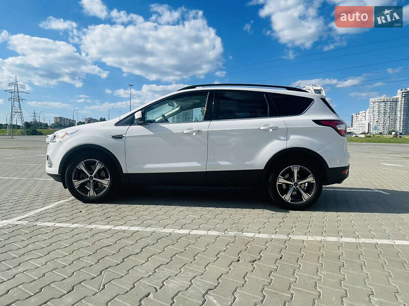 2016 ford escape