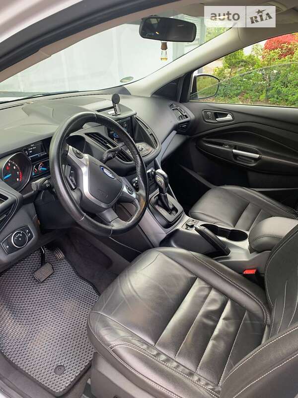 2015 ford escape