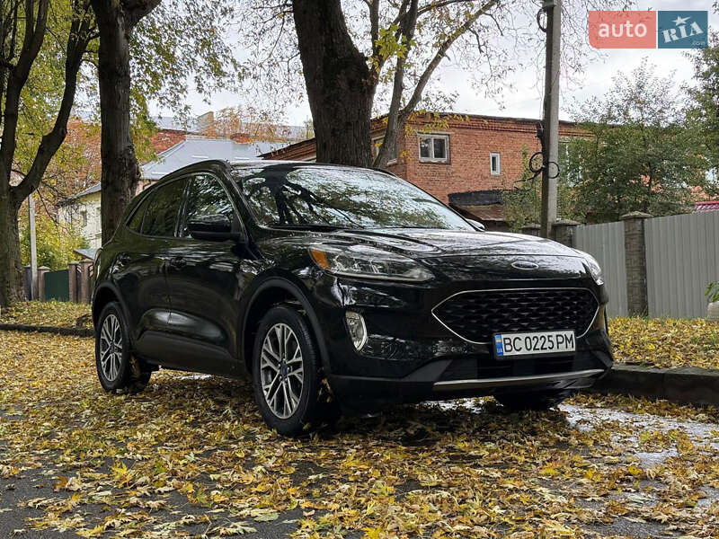 2020 ford escape