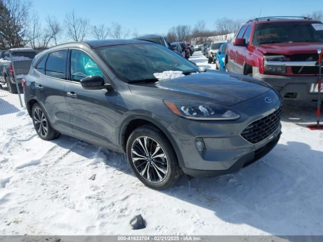 2022 FORD Escape