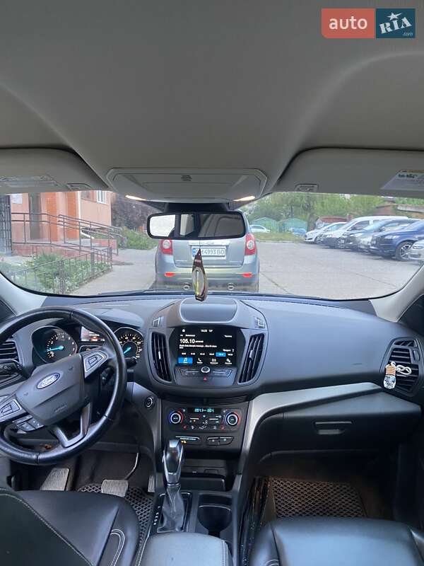 2019 ford escape
