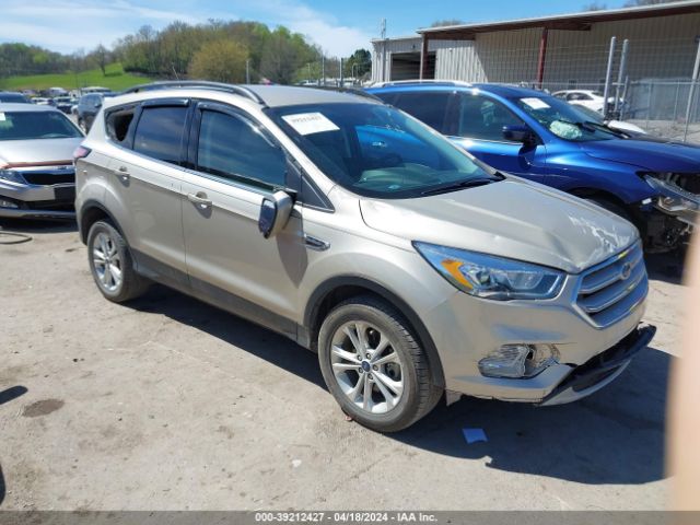 2018 FORD Escape