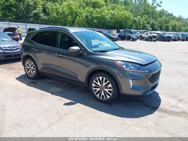 2020 FORD Escape