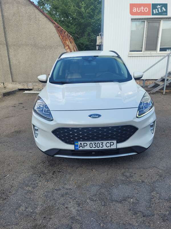 2020 ford escape