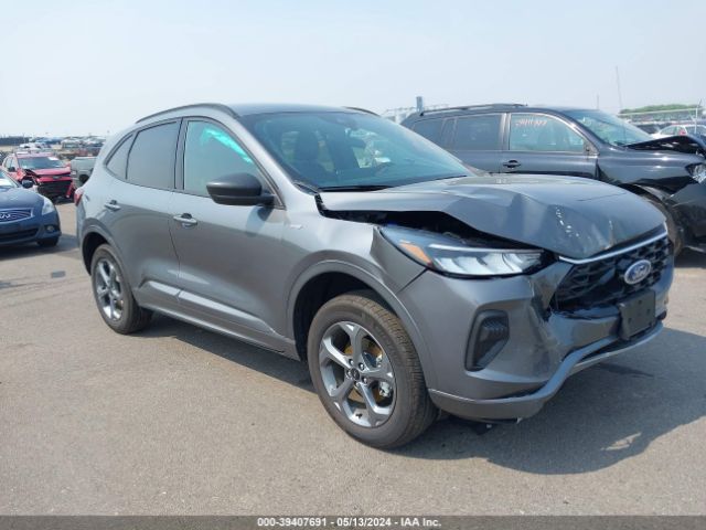 2023 FORD Escape