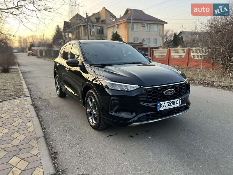 2023 FORD Escape