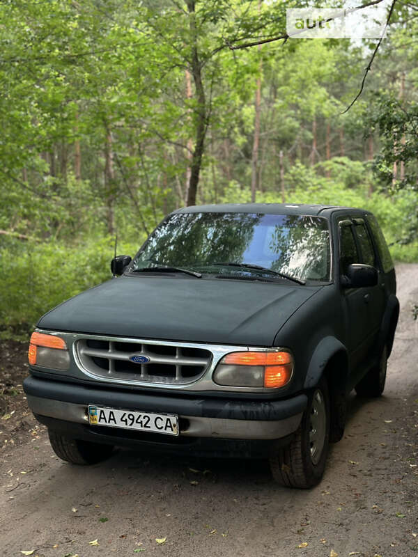 1995 ford explorer