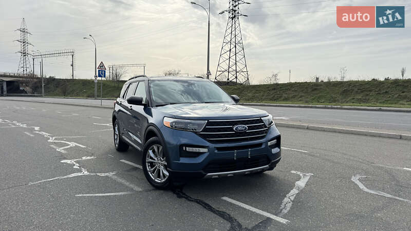 2019 ford explorer