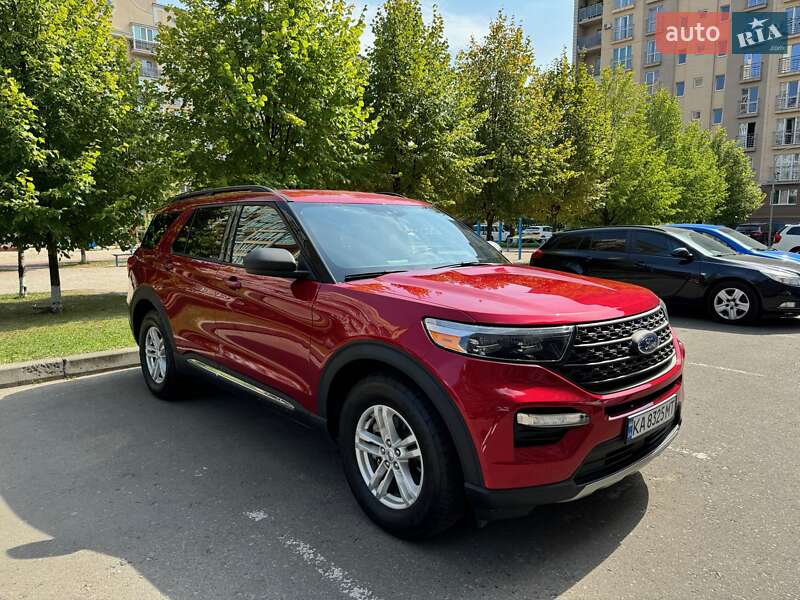 2019 ford explorer