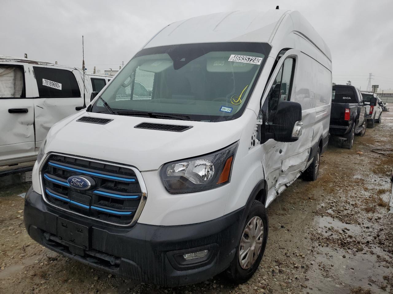 2022 ford transit t350