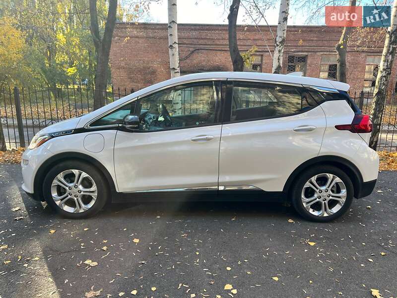 2017 chevrolet bolt ev