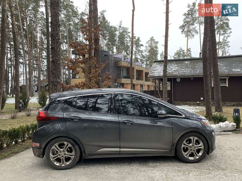2017 chevrolet bolt ev
