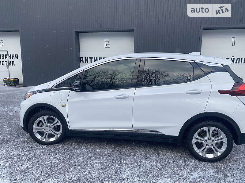 2017 chevrolet bolt ev