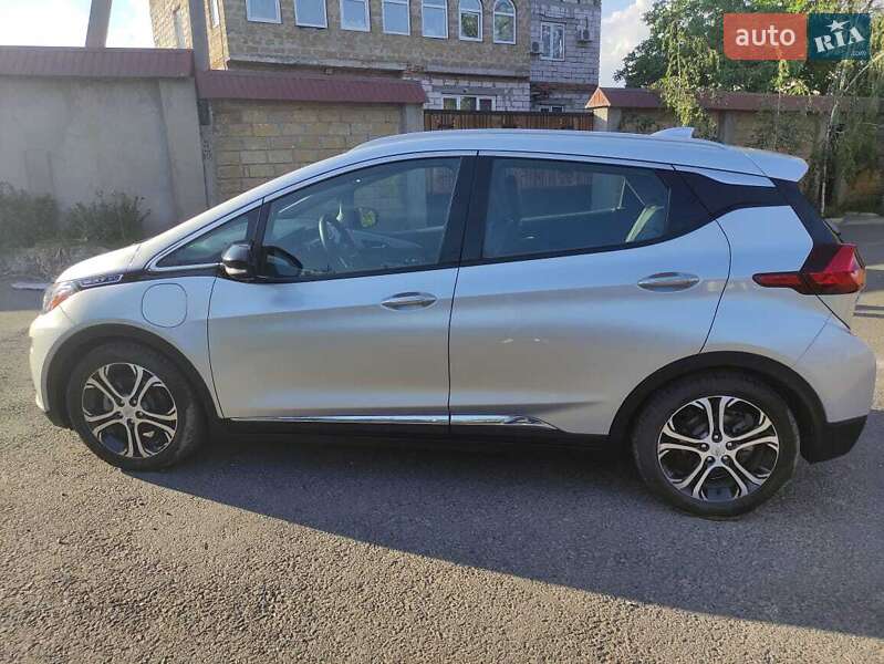 2017 chevrolet bolt ev