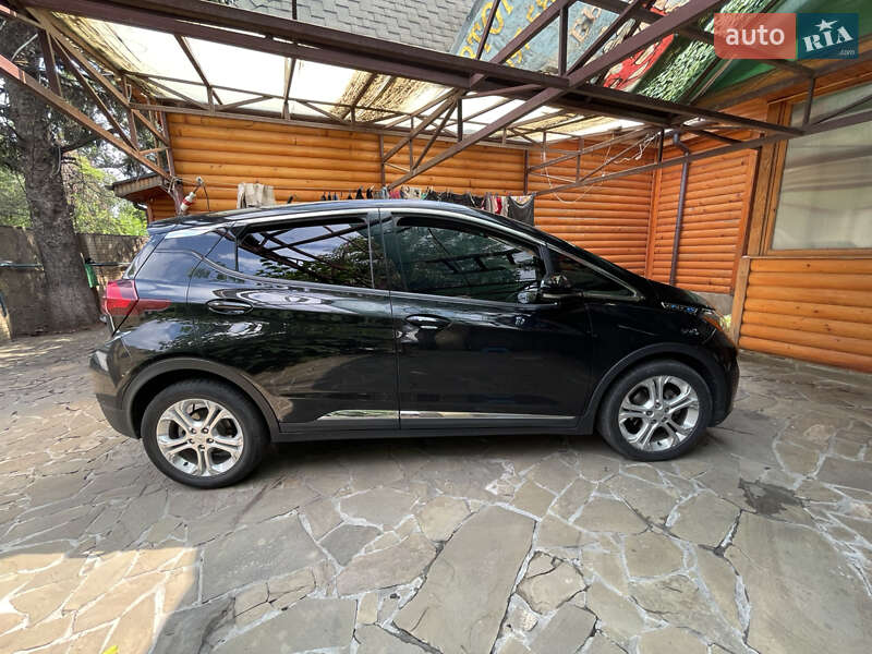 2018 chevrolet bolt-ev