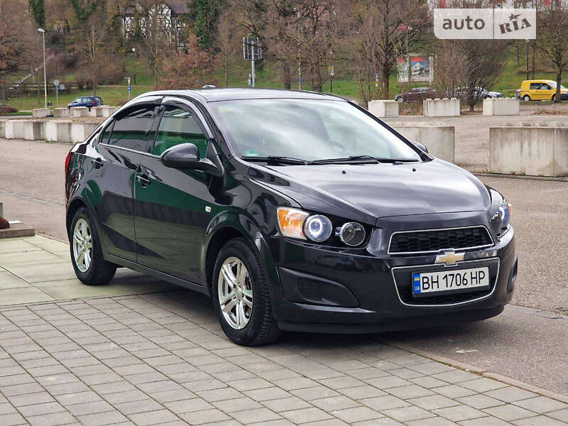 2015 chevrolet sonic