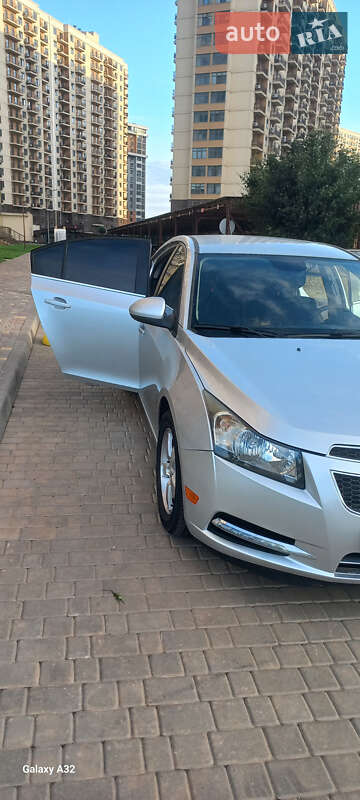 2013 chevrolet cruze