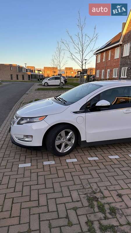 2014 chevrolet volt