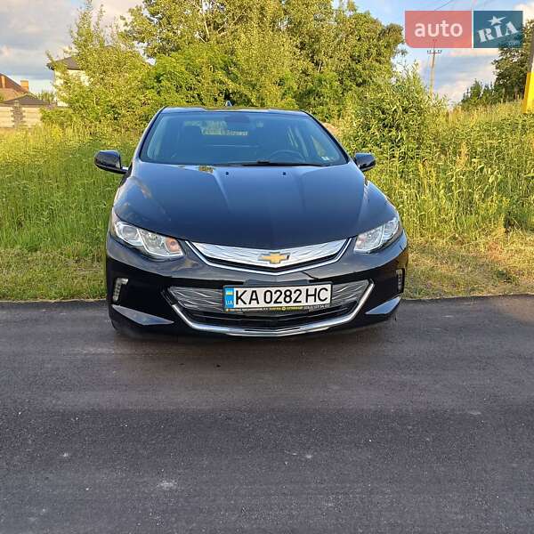 2017 chevrolet volt