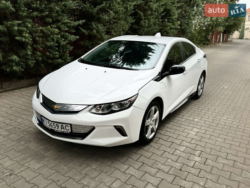 2018 chevrolet volt