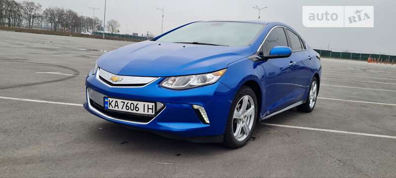 2018 chevrolet volt
