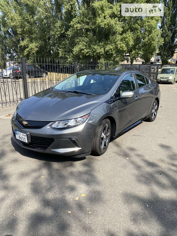 2017 chevrolet volt