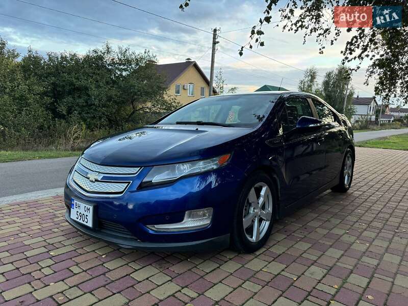 2011 chevrolet volt