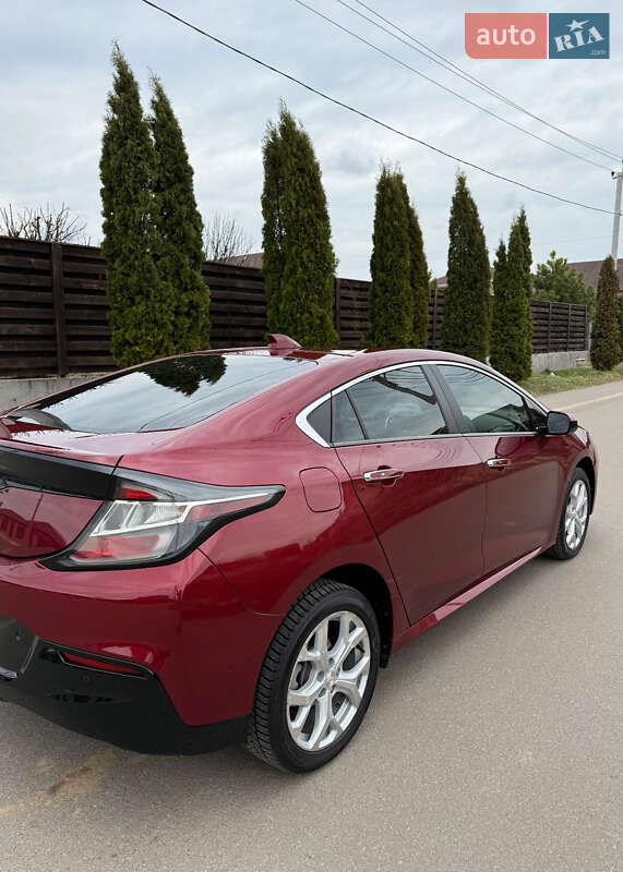 2017 chevrolet volt
