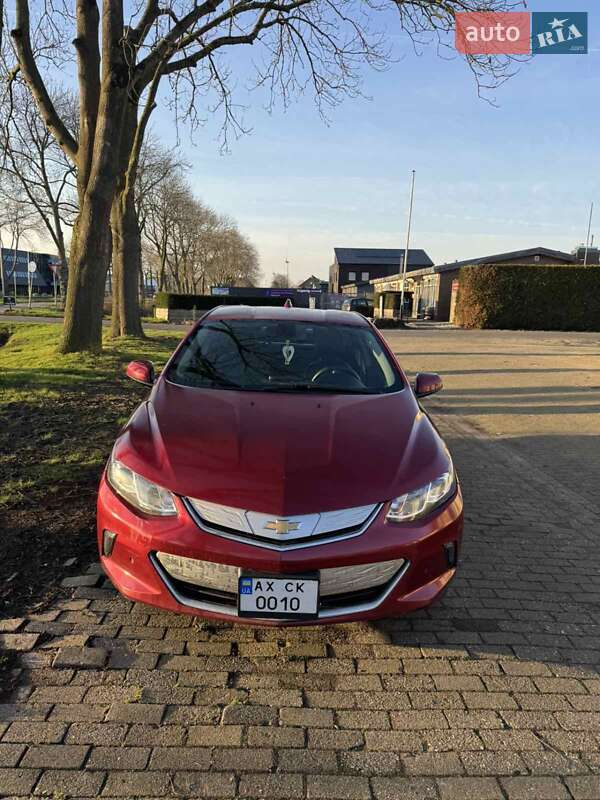 2018 chevrolet volt