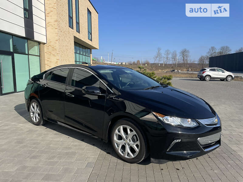 2017 chevrolet volt