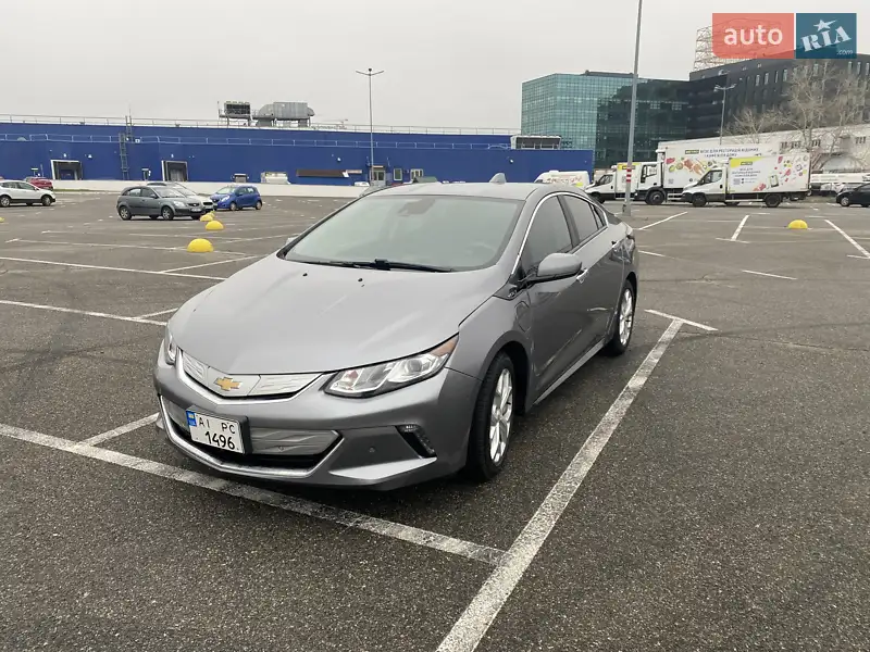 2018 chevrolet volt